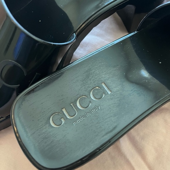 Gucci Rubber Slides - Picture 8 of 8